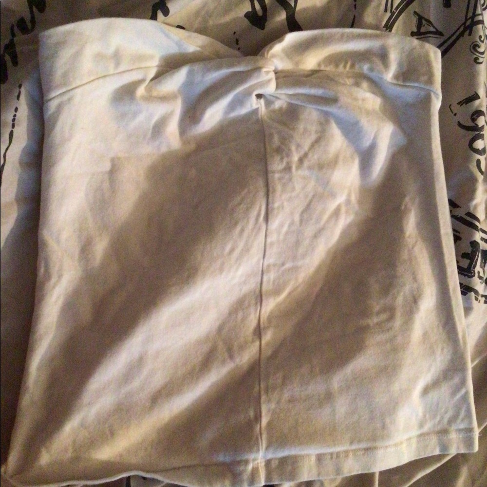 Sleeveless top